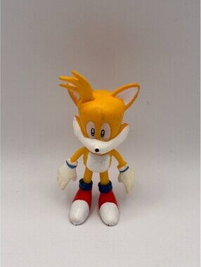 Sega Miles Tails Prower Action Figure 7.5 Cm Yellow For Parts